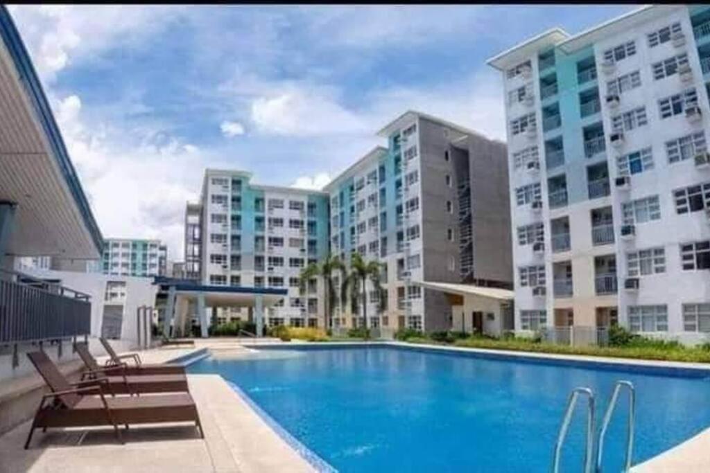 Davao City Condo Living Made Easy Lifestyle 외부 사진