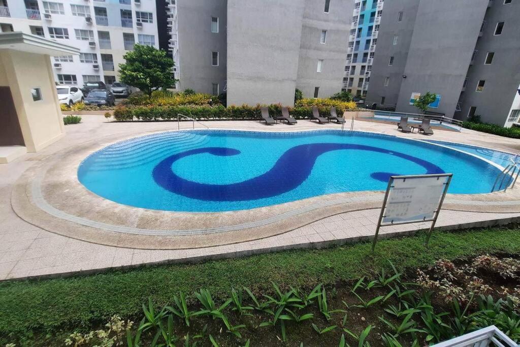 Davao City Condo Living Made Easy Lifestyle 외부 사진