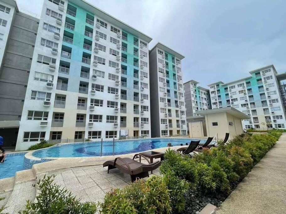 Davao City Condo Living Made Easy Lifestyle 외부 사진
